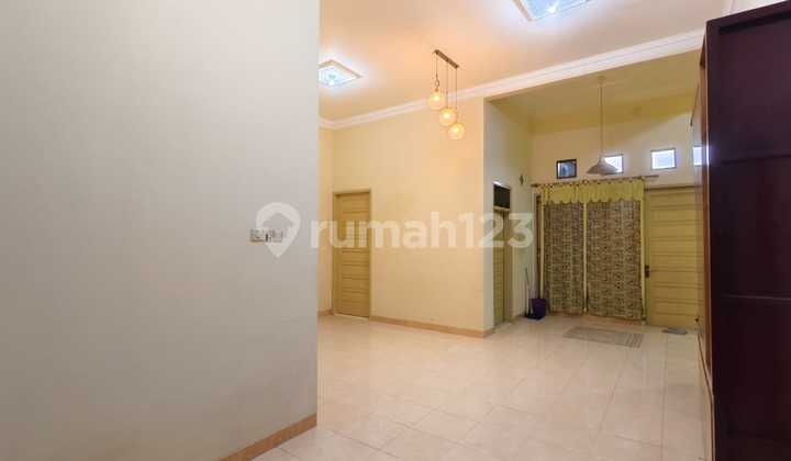 Rumah Minimalis Tengah Kota Semarang Bisa Untuk Usaha Kos Siap Pakai Dekat Kampus Undip Dekat Pintu Tol Dijual Di Gaharu Raya Banyumanik Semarang Atas 2