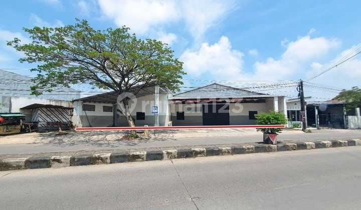 Central Semarang City Warehouse Strategic Near Kaligawe River Container Access Ready to Use For Sale on Woltermonginsidi Street, Pedurungan, East Semarang Central Semarang City Warehouse Strategic Near Kaligawe River Container Access Ready to Use For Sale on Woltermonginsidi Street, Pedurungan, East Semarang