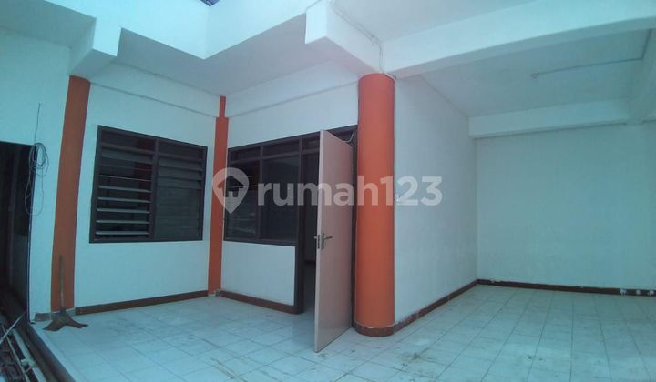 Strategic Downtown Semarang Shop House Ready to Use in City Center Near Simpang Lima Close to Mall Hotel for Rent on Kh Ahmad Dahlan Main Road Central Semarang. 1