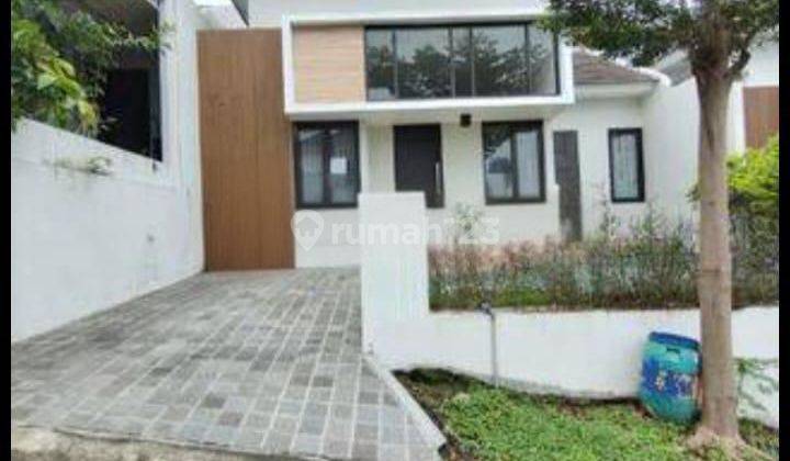 Rumah bagus minimalis tengah kota Semarang siap pakai disewakan di pandanaran hills sambiroto tembalang semarang selatan 1