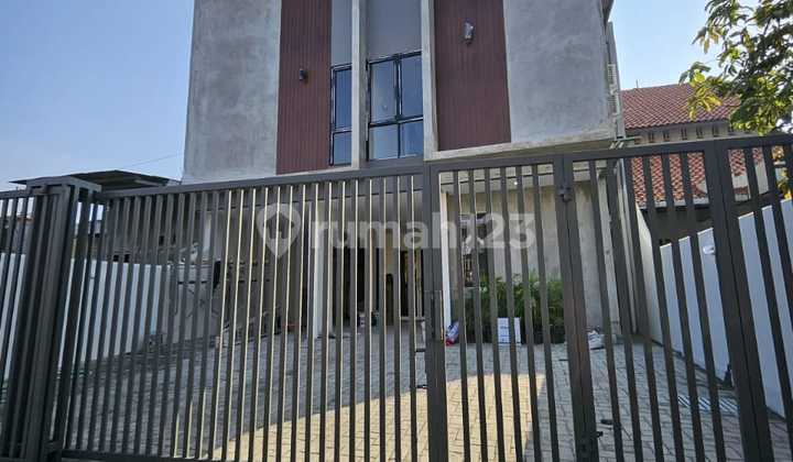 Fully Occupied Active Kos in the City Center of Semarang Ready for Use Near Gayamsari Toll Gate Close to USM Campus For Sale in Kalicari Pedurungan East Semarang