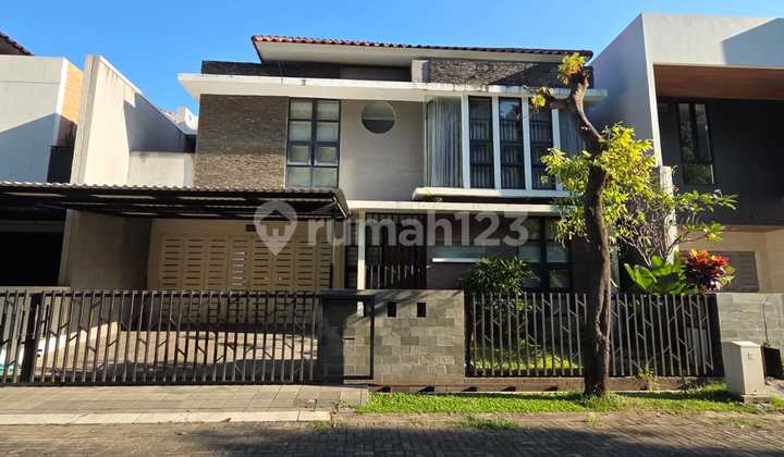 Good Luxury House in the Center of Semarang City Ready to Use, Located in an Elite Housing Area, Close to Toll Gate, Near International School, Near Akpol (Indonesian National Police Academy), For Rent in Graha Candigolf Green Royalle, Jangli, Candisari, Semarang Above. 2