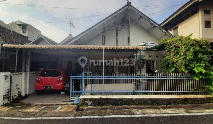 Rumah Lama Dihitung Tanah Tengah Kota Semarang Murah Pusat Kota Dekat Kampus Undip Pleburan Dekat Simpang Lima Cocok Untuk Kos Dijual Di Pleburan Semarang Tengah 1