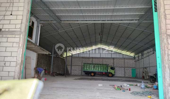 Gudang Strategis Tengah Kota Semarang Cocok Untuk Garasi, Kantor, Mess, Penyimpanan Akses Truk Disewakan Di Simongan Manyaran Semarang Barat 2