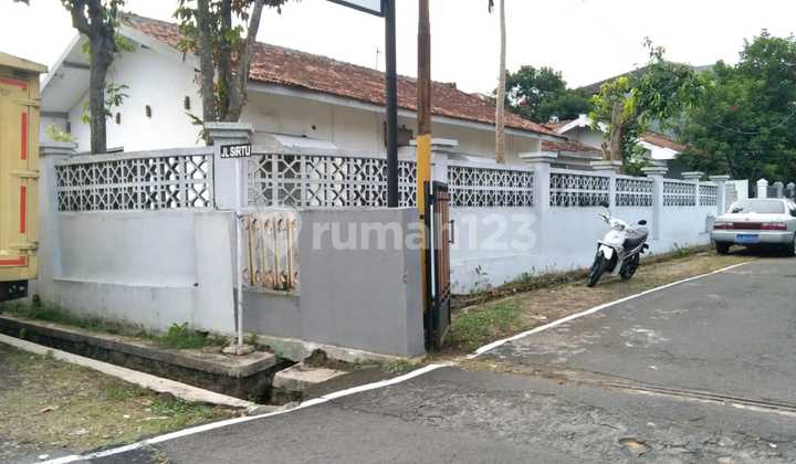 Tanah Strategis Bonus Rumah Lama Tengah Kota Semarang Dekat Kampus Undip Dijual di Tanjungsari Tembalang Semarang Selatan 2
