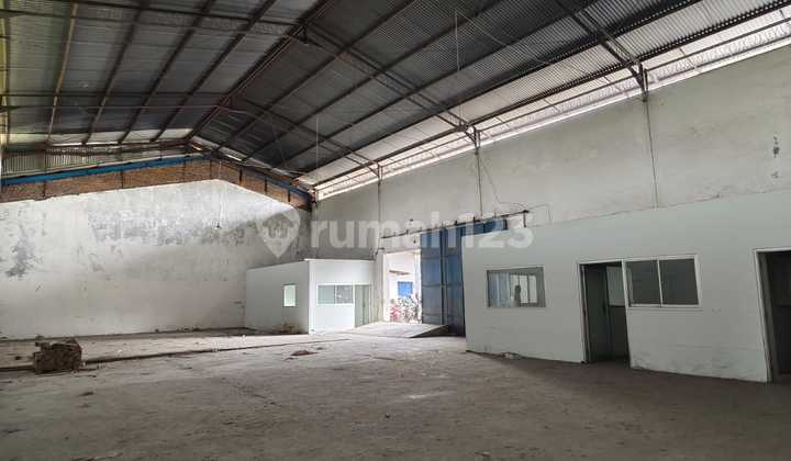 Gudang Tengah Kota Semarang Strategis Siap Pakai Dekat Pintu Tol Gayamsari Dekat Lik Disewakan Di Arteri Soekarno Hatta Pedurungan Semarang Timur 1