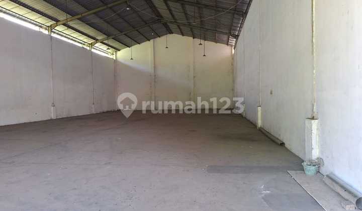 Gudang Tengah Kota Semarang Siap Pakai Dekat Pintu Tol Gayamsari Disewakan Di Majapahit Gayamsari Semarang Timur