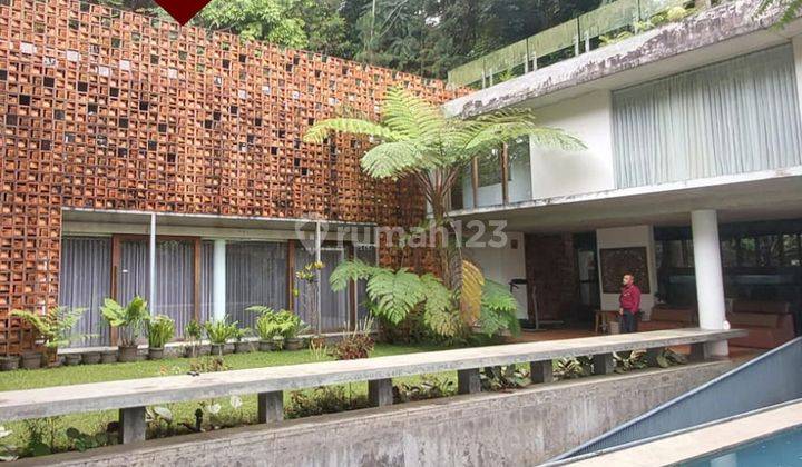 Villa Jl. Akaza Utama, Mekarwangi, Lembang, Bandung Barat 1