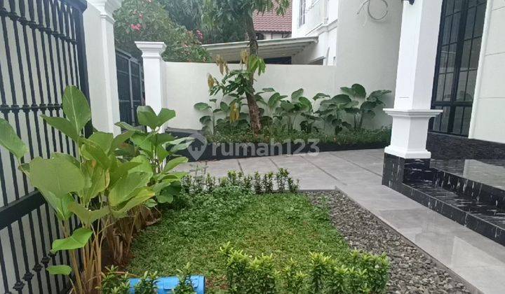 Rumah 1 Lantai Bsd Kencana Loka Brand New Full Renovasi Elegan 2