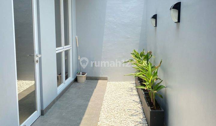 Rumah 2 Lantai di Bsd The Icon Siap Huni Sudah Full Renovasi 2