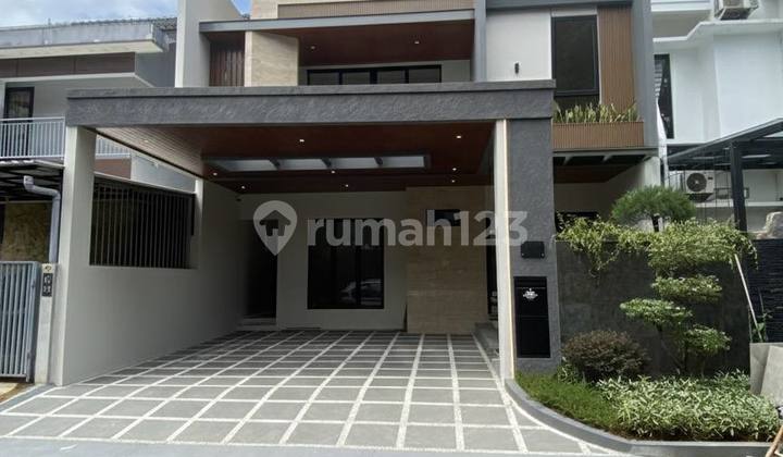 Rumah 2 lantai strategis full renovasi Taman Chrysant BSD - RR