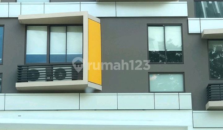 Citra Land Surabaya Shop House, Suitable for Restaurant Cafe