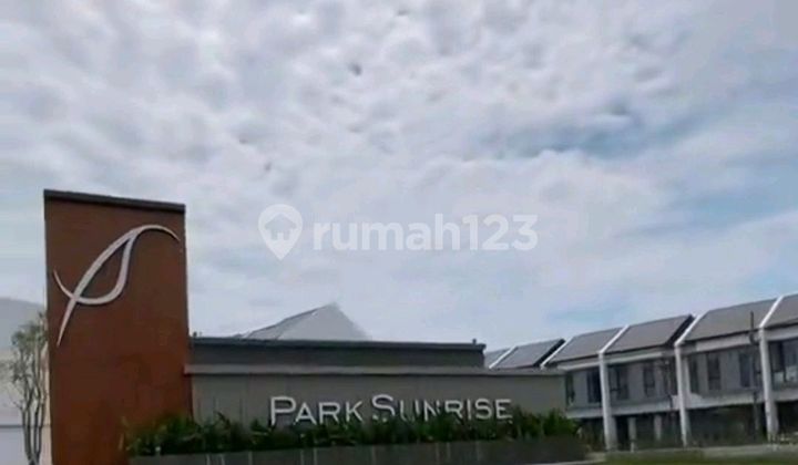 Pack Sunrise Wonorejo Timur 600 Jt Tinggal 3 Unitsurabaya Timur