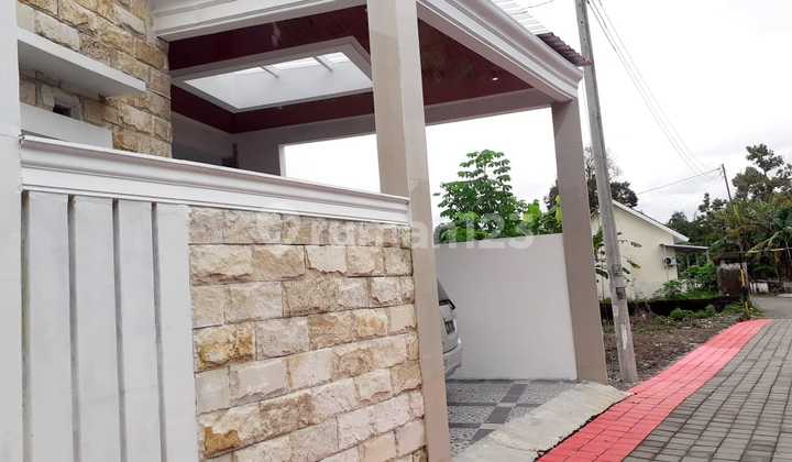 Minimalist Ready-to-Occupy New House Near RSA UGM 2