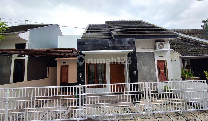 Rumah dijual dekat kampus UII 1