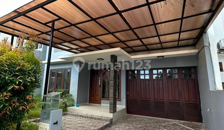 For Rent Modern Minimalist House Ready to Occupy Near UGM