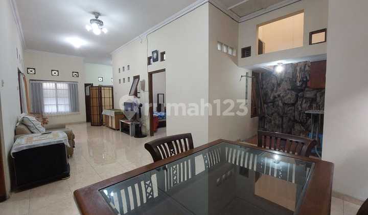 For Rent: One-Story Furnished House in a Housing Complex in Maguwoharjo