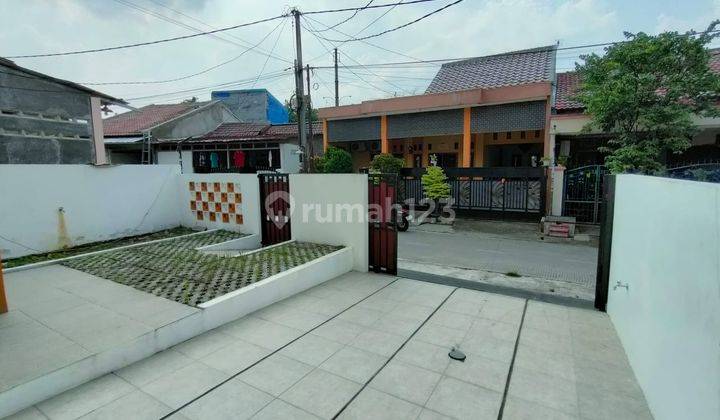 RUMAH MODERN LT 85 DIJUAL MURAH SIAP HUNI DI BEKASI TIMUR REGENCY 2