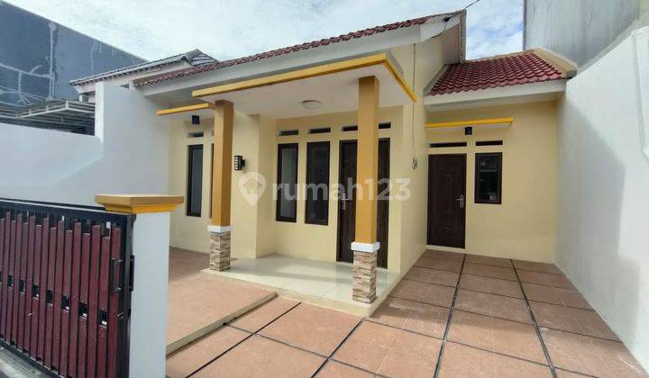 DIJUAL RUMAH CANTIK HOOK AKSES STRATEGIS DI MUSTIKAJAYA BEKASI 1