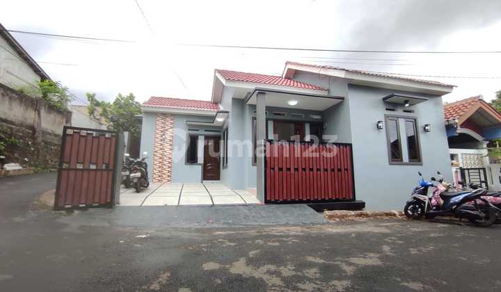 Jual Rumah Murah Hook Dekat Tol di Nirwana Estate Cibinong