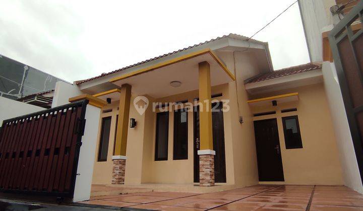 JUAL RUMAH MURAH HOOK CANTIK, DUKUH ZAMRUD BEKASI TIMUR AKSES TOL 1