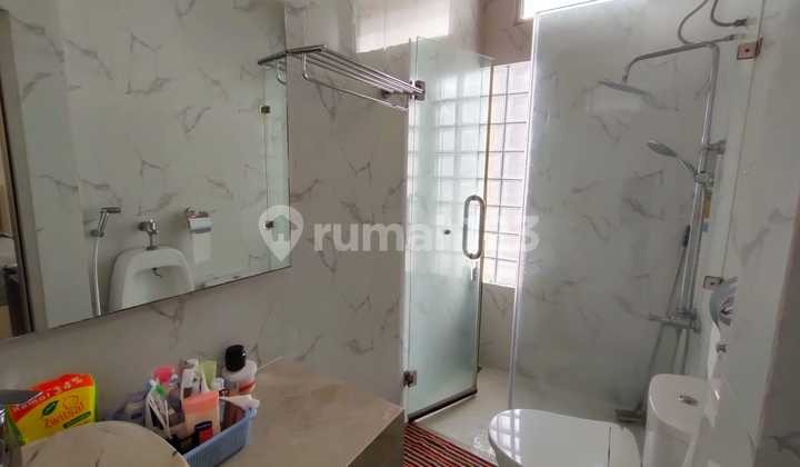 Dijual Rumah Murah Terdapat 3 Kamar Tidur di Perum Vida Bekasi 2