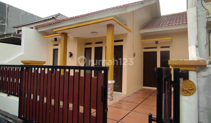 DIJUAL RUMAH HARGA 700JUTAAN RUMAH HOOK BEBAS BANJIR DI BEKASI 1