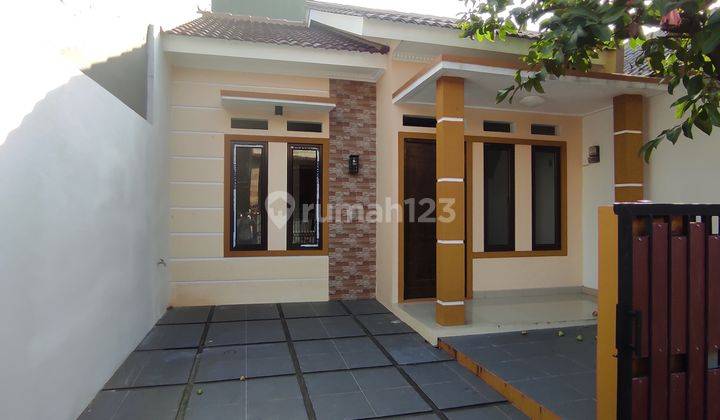 FANTASTIS!!!RUMAH KEREN ABIS DP RINGAN TENAN DI BEKASI TIMUR  1