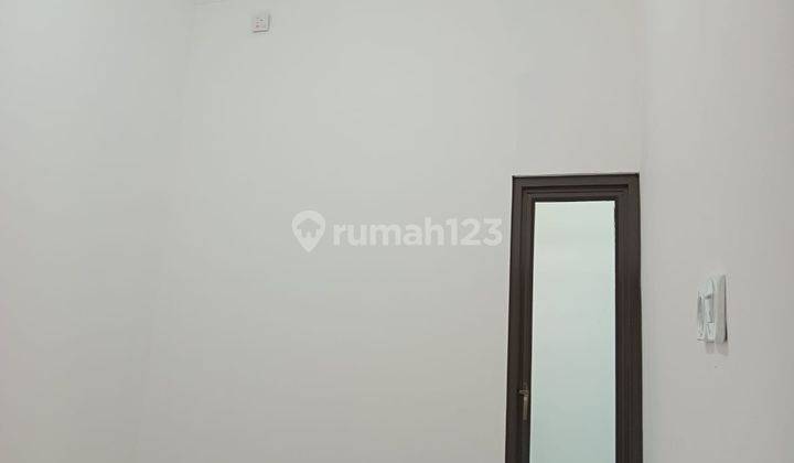 Dijual Rumah Hook Murah Lt60 3KT Dan 2KM Di Senopati Sumur Batu 2