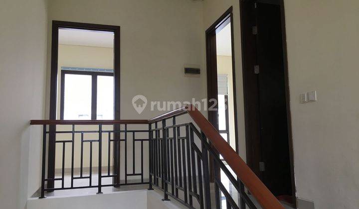 Disewakan Rumah Luas 2 Lantai Greenwich BSD Mayfield 2 tahun 2