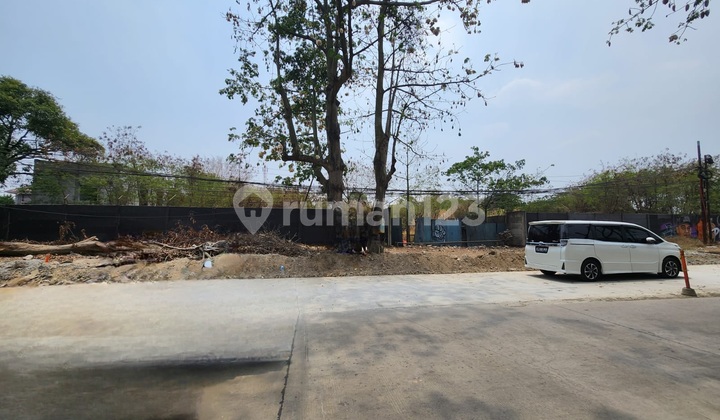 Tanah Komersil Lebar Muka 70m Strategis Pinggir Jalan Raya Legok Shm