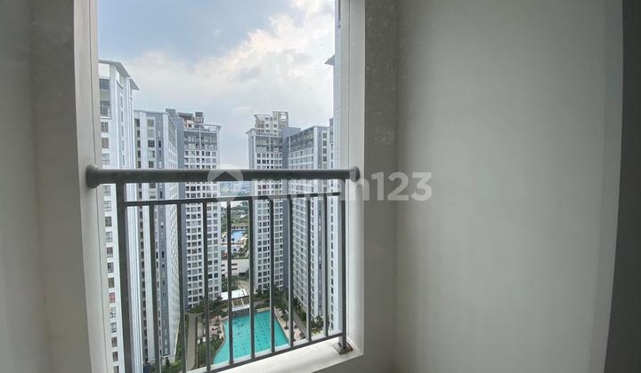 Swimming Pool View 2 Bedroom Apartment Fully Furnished Move In with Luggage Carmel Tower M Town Apartment