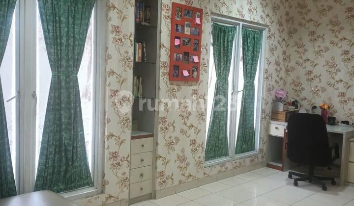 Nego Sampai Deal Rumah Jarang Ada Hadap Timur 2 Lantai SHM Semi Furnished di Crystal Gading Serpong