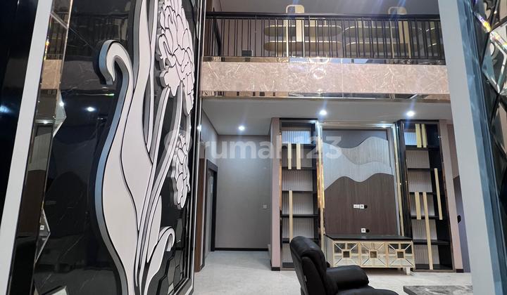 Luxury House with Elevator and Pool, Fully Furnished, Type 10, Zora BSD. 2