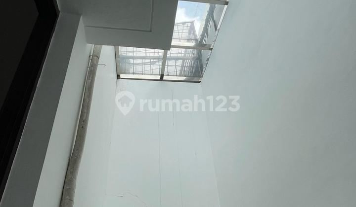 Nice 2-Story House 4x15 Semi Furnished Renovated SHM in Green Lake City