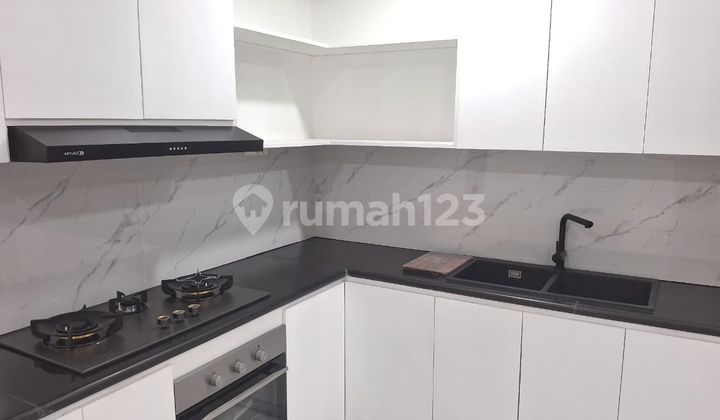 Jarang Ada Apartemen New Baru Renov Kedoya Elok Cocok Untuk Wna / Wni Lantai Rendah View Town Strategis Dekat Tol Di Kebon Jeruk 1