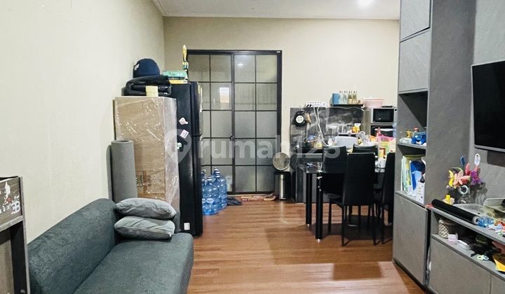 Murah JUAL Cepat Rumah 4x12 Shm Cakep Dekat Kolam Renang Dan Grand Lucky Sudah Renov Di Green Lake City