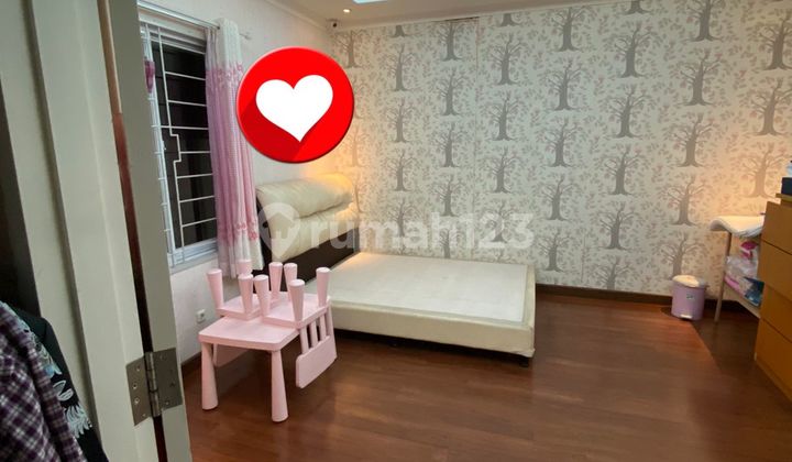 Nice Furnished House 8x18 SHM Fully Renovated In Fluorite Gading Serpong