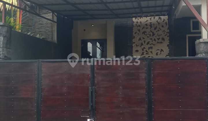 Dijual Rumah di Pusat Kota Tabanan Ada Halaman Depan dan Belakang Kondisi Sudah Renovasi Total SHM