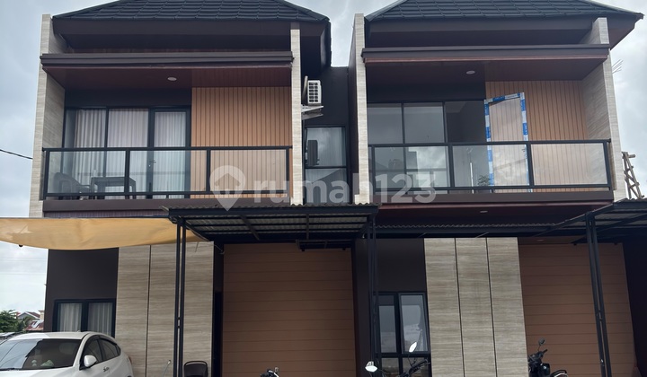 Rumah 2 Lantai di Jalan Batua Dekat Mall Panakukkang