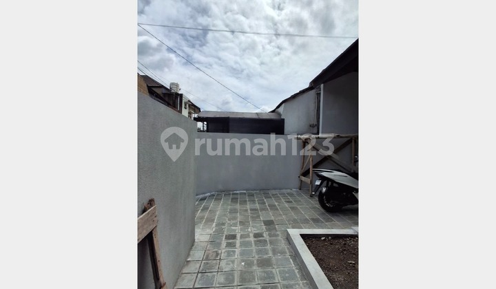 Rumah Baru Desain Art Deco di Cibaduyut Bandung - Bebas Banjir & Bisa KPR 2