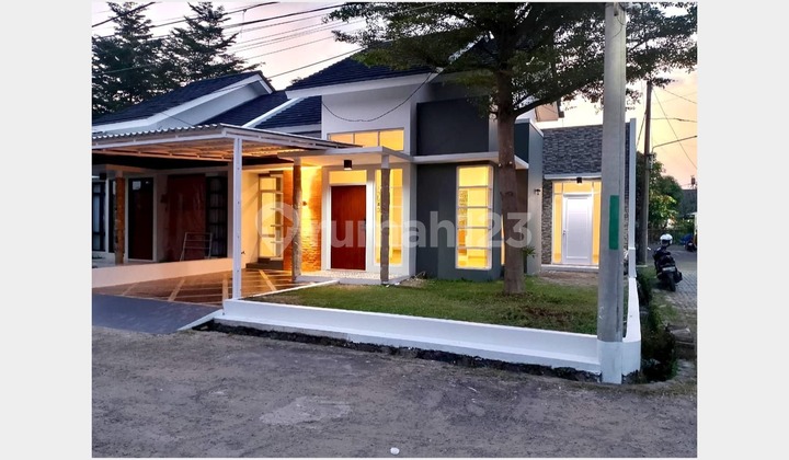 Hanya 1 Unit! Rumah Hoek Siap Huni di Margahayu Raya Bandung, Akses Ciwastra & Cluster Aman 24 Jam 2