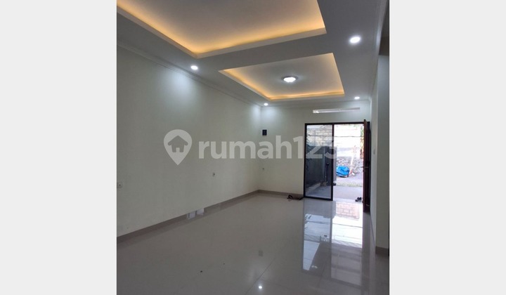 Ready-to-Live 4BR House in Sariwangi Asri, West Bandung, Quiet & Strategic Location 2