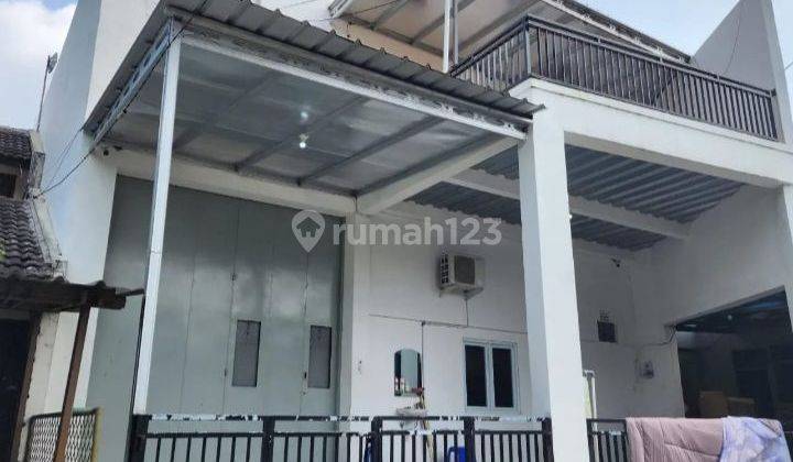 Di jual Rumah + Gudang / Kantor di Kopo Permai 1