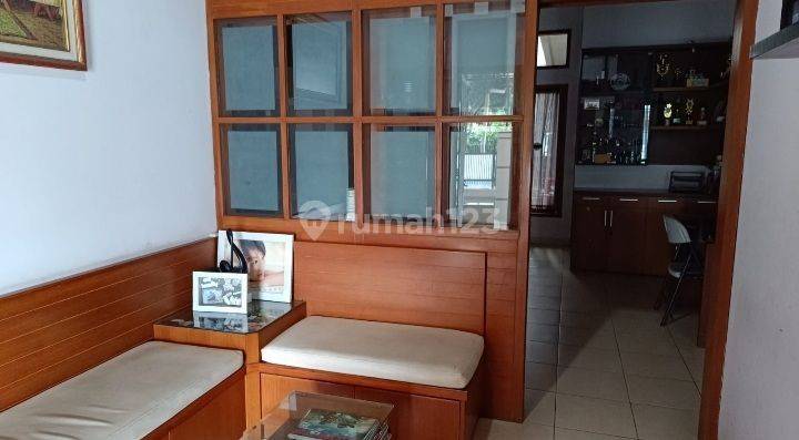 Di sewakan SEGERA rumah furnished di Taman Kopo Indah 2