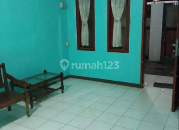 Di Sewa rumah BAWA HOKI daerah Taman Kopo Indah 2