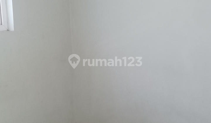 Disewakan Rumah Dalam Komplek Daerah Cigadung 2