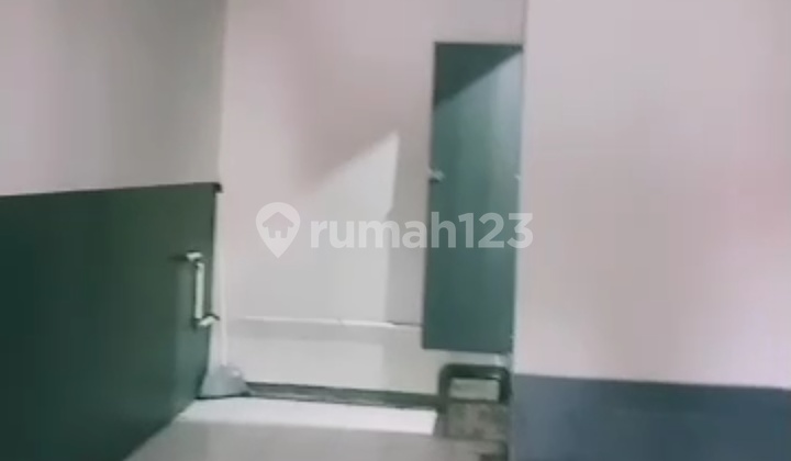 For Rent Fast Strategic Shop House at Low Price For Rent Fast Strategic Shop House at Low Price