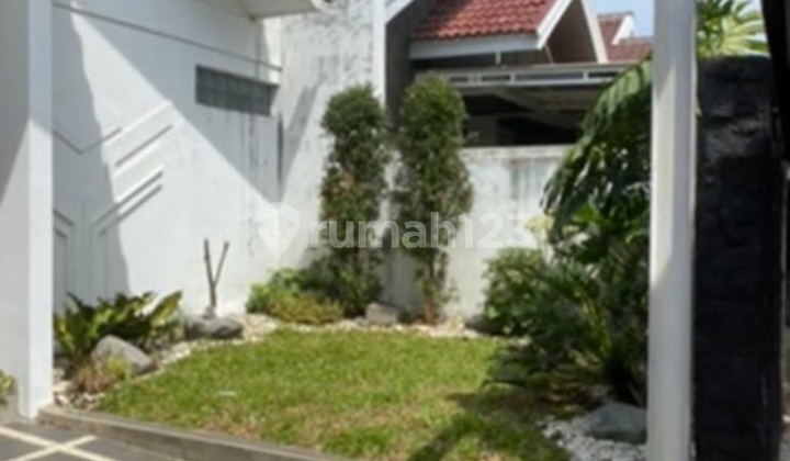 For Rent House Location Singgasana Pradhana Bandung 2