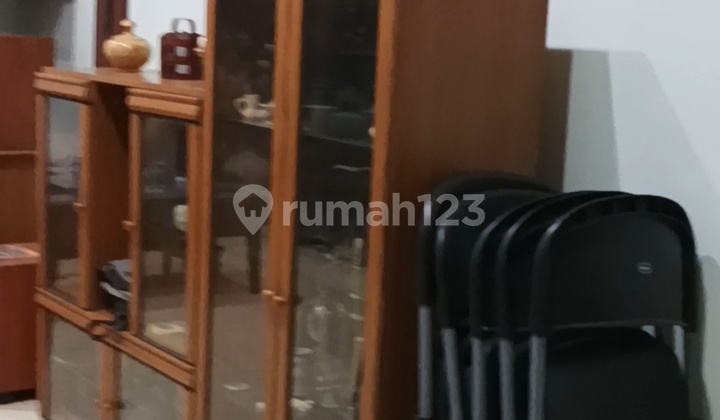 Disewakan Rumah Furnished & Bagus 2